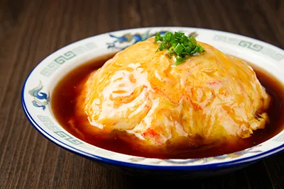 紅ズワイガニむき身フレークを使ったかに玉の調理例